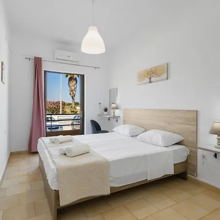 Seafront In Chania 7 Apartament *