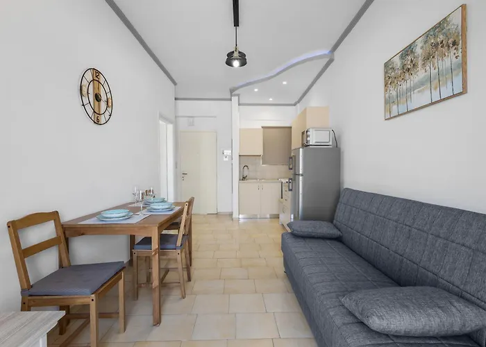 Seafront In Chania 7 Ханья