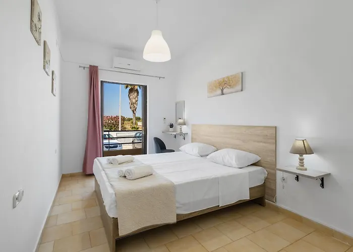 Seafront In Chania 7 Apartman *