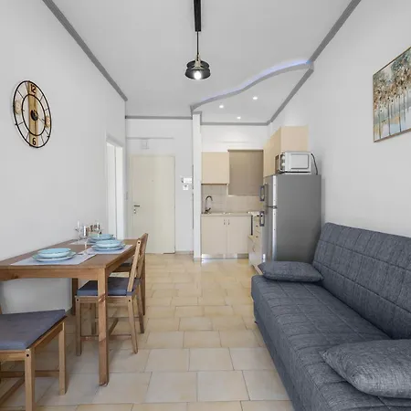 Seafront In Chania 7 חאניה